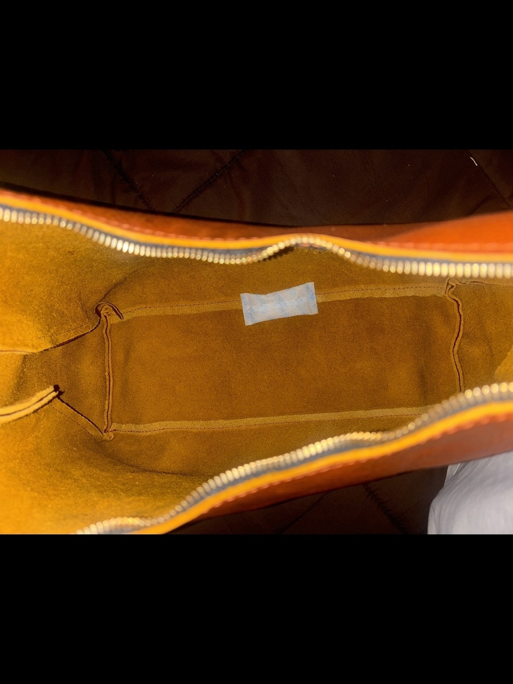 Portland Leather - Brand New - Oversized Sienna Aspen Shoulder Bag - Picture 4 of 6